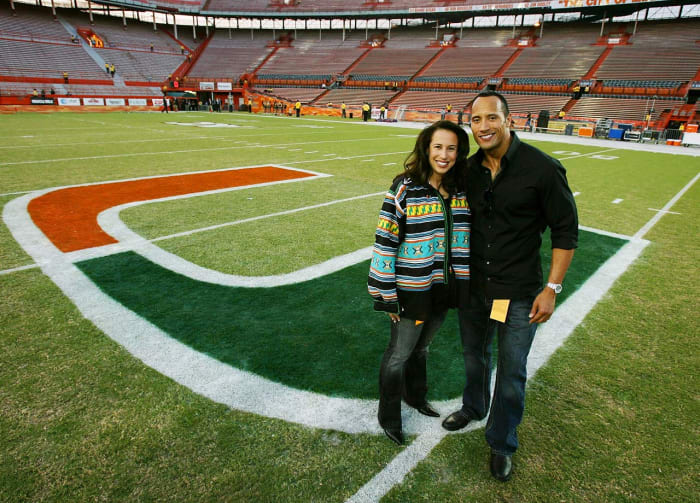 2007-Dwayne-The-Rock-Johnson-ex-wife-Dany-Garcia-Orange-Bowl.jpg